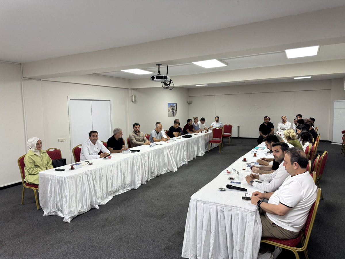 AK Parti Fatih (@akpartifatih) on Twitter photo Haftalık Olağan Yönetim Kurulu Toplantımızı İlçe Başkanımız <a href="/FatihKaraismail/">Fatih Karaismailoğlu</a> başkanlığında, İl Koordinatörümüz <a href="/abdulsametaydn/">Av. Abdulsamet AYDIN</a>'ın katılımlarıyla gerçekleştirdik.
<a href="/abdullahozdemir/">Abdullah Özdemir</a>
<a href="/mevludehaksever/">Mevlüde Haksever</a>
<a href="/EmreKALI/">Av Emre KALI</a> Haftalık Olağan Yönetim Kurulu Toplantımızı İlçe Başkanımız <a href="/FatihKaraismail/">Fatih Karaismailoğlu</a> başkanlığında, İl Koordinatörümüz <a href="/abdulsametaydn/">Av. Abdulsamet AYDIN</a>'ın katılımlarıyla gerçekleştirdik.
<a href="/abdullahozdemir/">Abdullah Özdemir</a>
<a href="/mevludehaksever/">Mevlüde Haksever</a>
<a href="/EmreKALI/">Av Emre KALI</a>