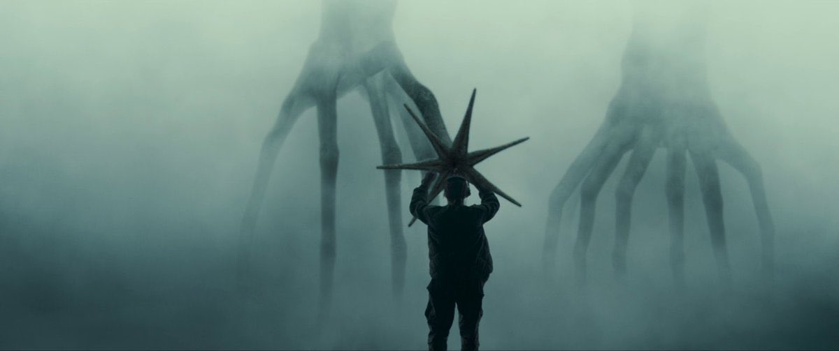 SciFiArchives's tweet photo. A Denis Villeneuve Masterpiece. https://t.co/WQXt7AscXe