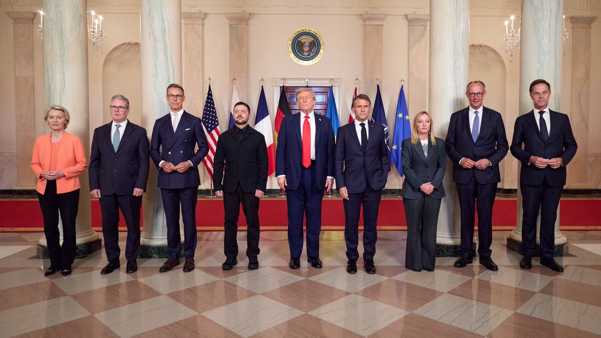 Andy🇨🇦 (@andy_gaoqi) on Twitter photo Canada provided 19.7 BILLION of support to Ukraine since the beginning of this war. Where is prime minister Carney in this photo? <a href="/MarkJCarney/">Mark Carney</a> Canada provided 19.7 BILLION of support to Ukraine since the beginning of this war. Where is prime minister Carney in this photo? <a href="/MarkJCarney/">Mark Carney</a>