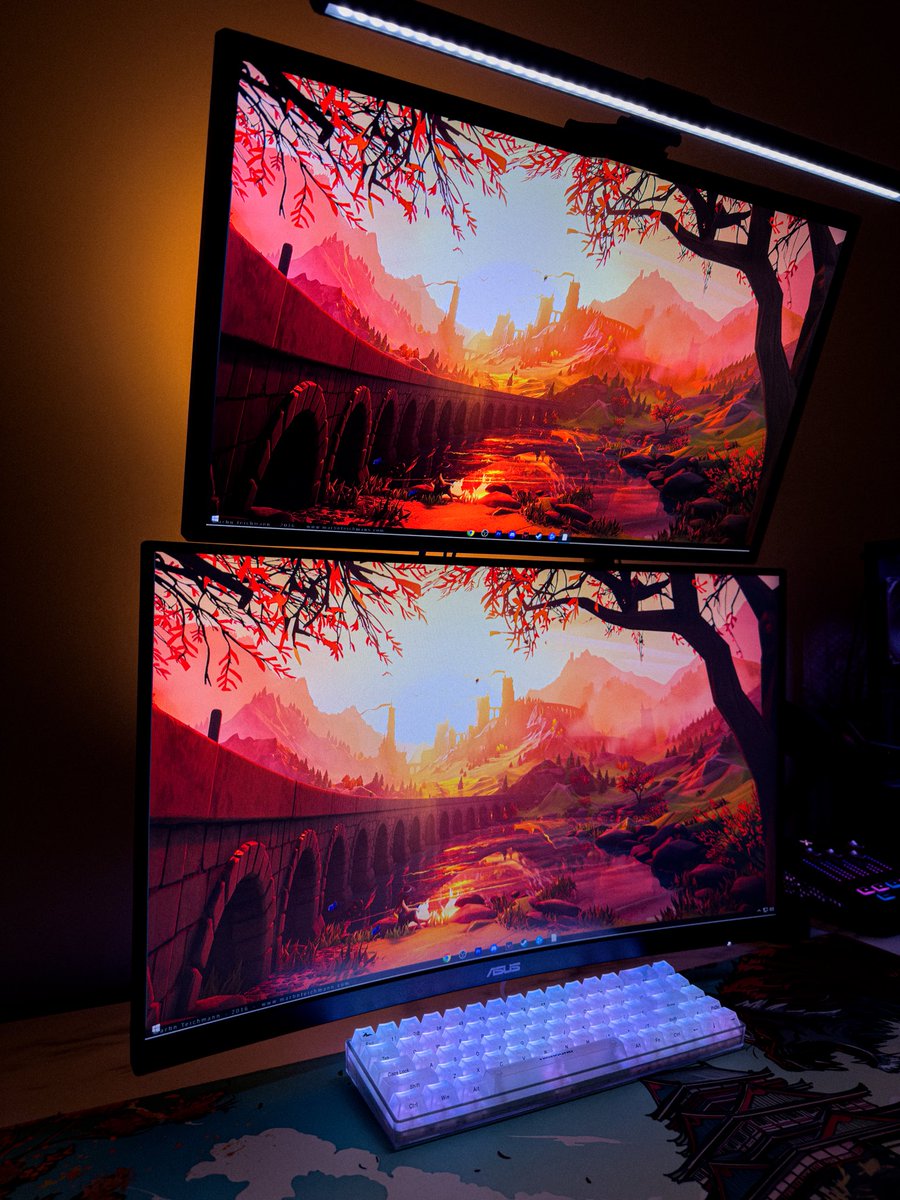 NotSwyfte's tweet photo. Fall Wallpapers 🍂 #Wallpapers https://t.co/G98lIeKvd9