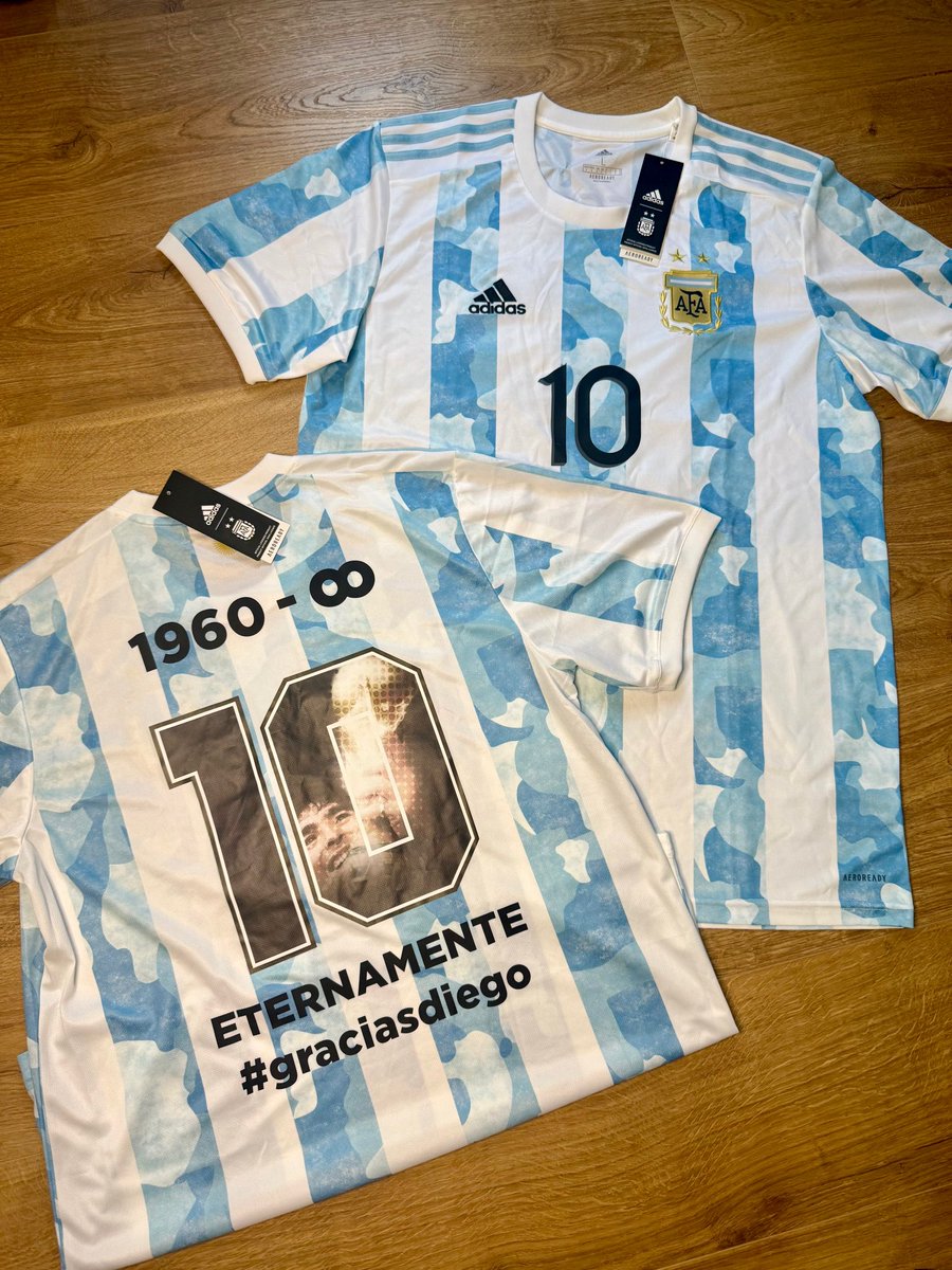 Deadstock day!🎉

Some absolutely ridiculous Deadstock has arrived this week! From 90s BNIB to modern future classics it’s some of the best I’ve had for a while!😍

Picks of the bunch for me are the player issue PSG and those two Aberdeen classics🔥

#footballshirt #psg #aberdeen