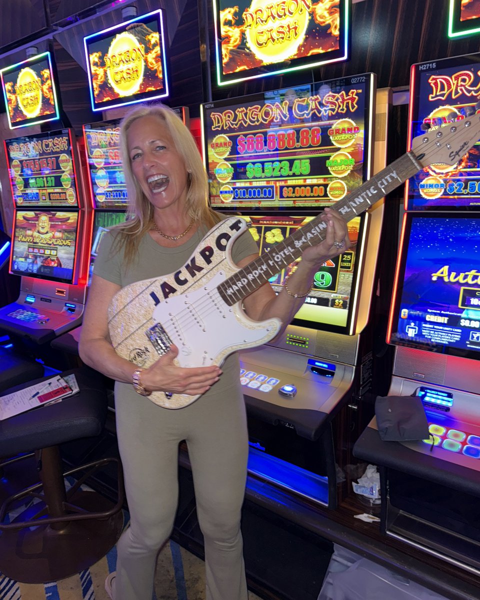 GoddessOfSlots1's tweet photo. Rocked the slots AND the guitar at Hard Rock Atlantic City 🎸
This Goddess doesn’t just spin… she shreds.
#GoddessofSlots #HardRockAtlanticCity #JackpotVibes #SlotStyle #DragonLink https://t.co/LFzXhTy69s