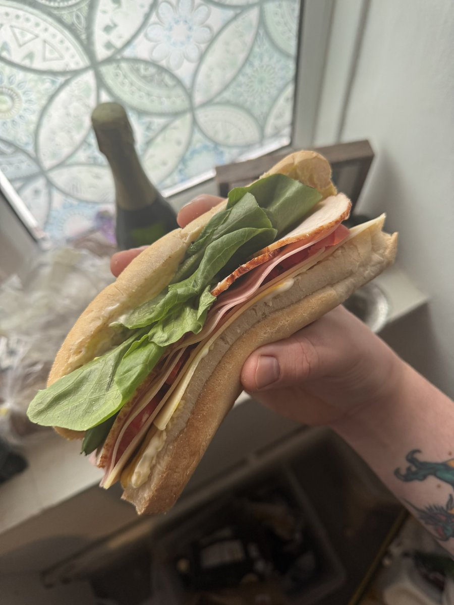 I love dinners that don’t look real