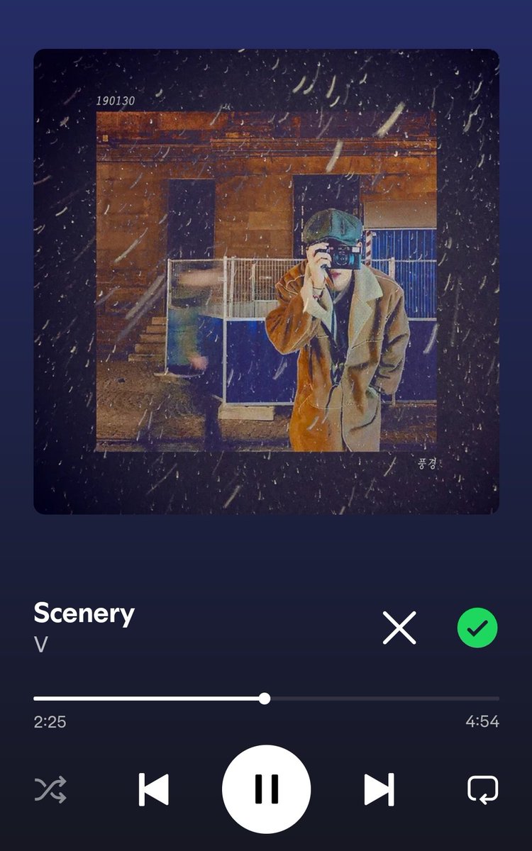 Why nobody is talking about tae's this song??? 😭😭 it's such a beautiful song 😭