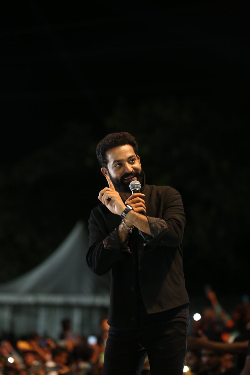 bulletsai_63's tweet photo. Three consecutive ₹300-crore films under @tarak9999 ’s belt as of today. Very few stars in the country belong to this club.

#RRR
#Devara
#War
#bulletsai63 https://t.co/grEc4mpJa9