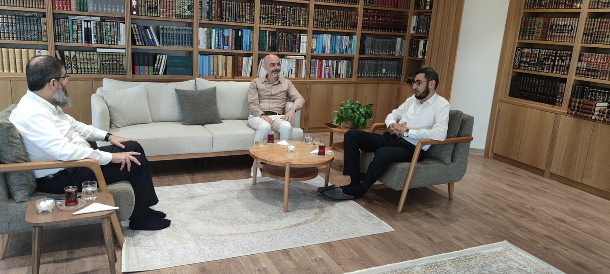 Abdullah İmamoğlu (@a_imamoglu_) on Twitter photo "Gazze İçin Birleşelim" çağrısı ile başlattığımız ziyaretler kapsamında bugün <a href="/Halis_Bayancuk/">Halis Bayancuk</a> hocam ile bir araya geldik ve Gazze konusunda çok verimli bir görüşme gerçekleştirdik.
Yine gün içerisinde aynı saikle <a href="/nurettinyildiz/">Nureddin Yıldız</a> hocama da ziyarette bulunduk. Ziyaret sırasında "Gazze İçin Birleşelim" çağrısı ile başlattığımız ziyaretler kapsamında bugün <a href="/Halis_Bayancuk/">Halis Bayancuk</a> hocam ile bir araya geldik ve Gazze konusunda çok verimli bir görüşme gerçekleştirdik.
Yine gün içerisinde aynı saikle <a href="/nurettinyildiz/">Nureddin Yıldız</a> hocama da ziyarette bulunduk. Ziyaret sırasında