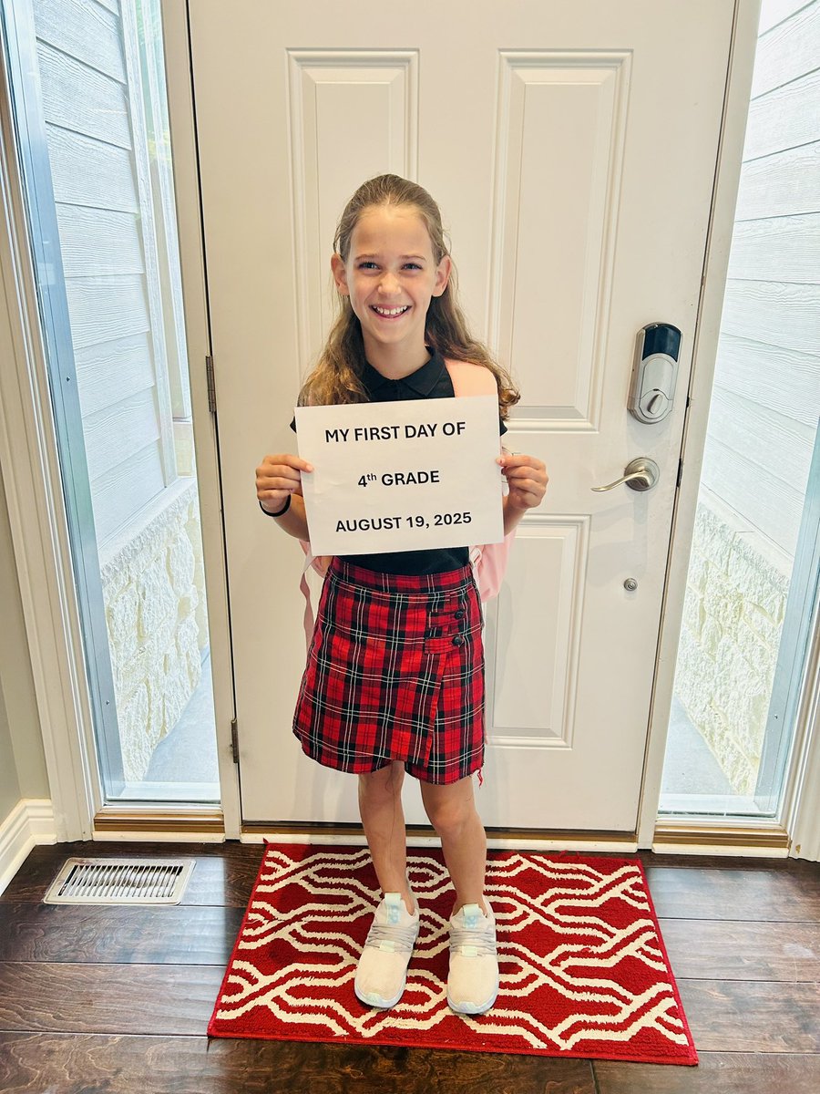 ashleysstevens's tweet photo. Happy first day of 4th, 7th, and 8th grade to our big kids!

Praying for a year of friendships, growth, and minimal sass for their last year all at the same school. https://t.co/McfDC4K4w9
