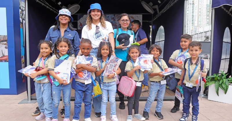 La Feria del Libro Panamá 2025 fue increíble. Agradecemos a los miles de visitantes que pasaron por nuestro stand: desde nuestra historia y cuenca, hasta juegos, tránsitos y los 25 años de administración panameña. ¡Nos vemos pronto! 📚
