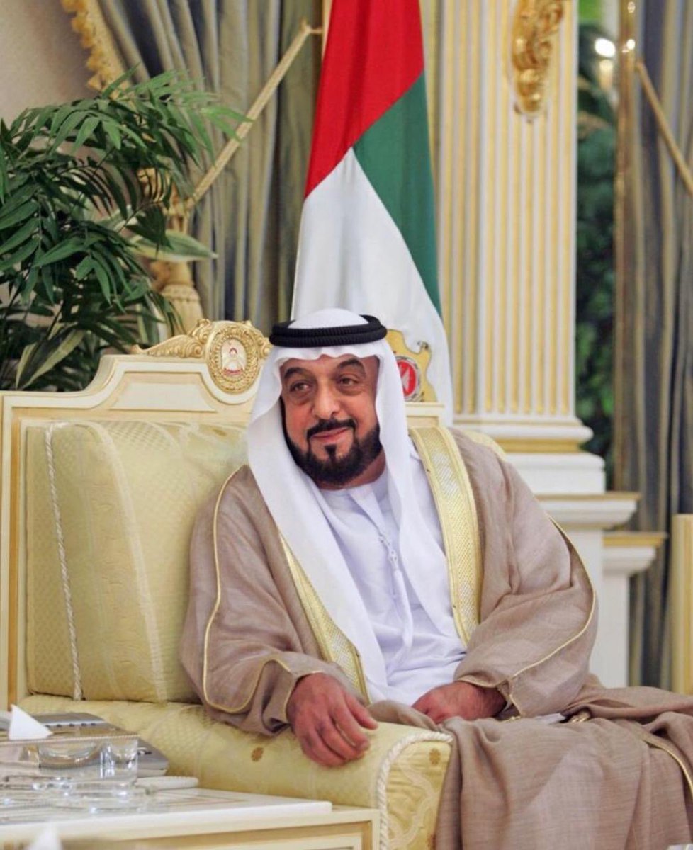 اللهُمَّ ارحم والدنا الشيخ خليفه بن زايد آل نهيان 
وأجعل قبره روضة من رياض الجنة 🤲🏻