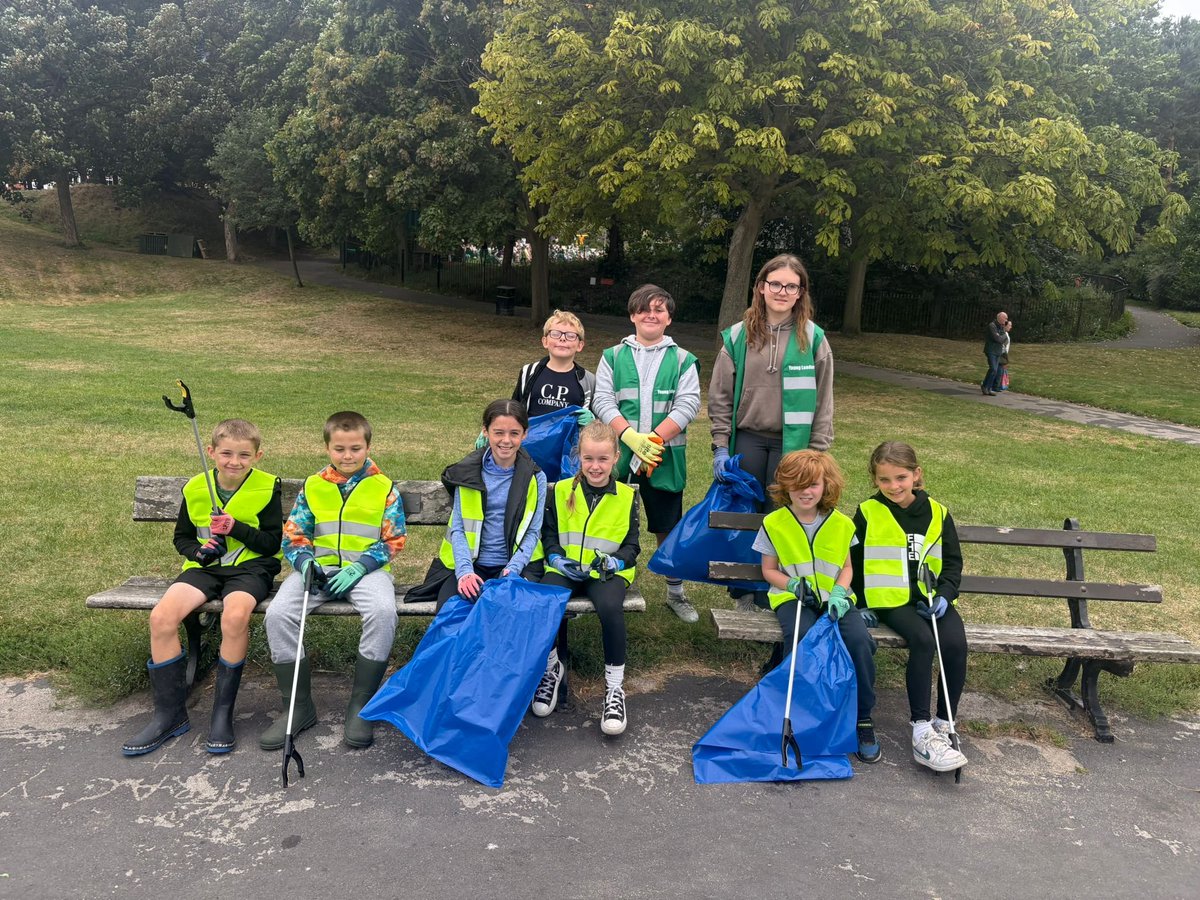 Community Heart tweet media