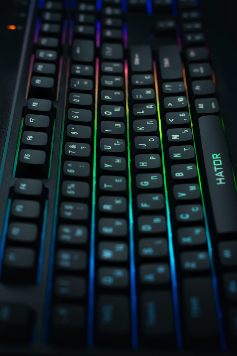 HATOR Icefall – the perfect pick for anyone looking for a comfortable keyboard packed with functionality.⌨️

Now available in an all-black finish, it brings even more style, minimalism, and a sleek understated look.🖤
No matter your setup, Icefall blends in seamlessly and becomes