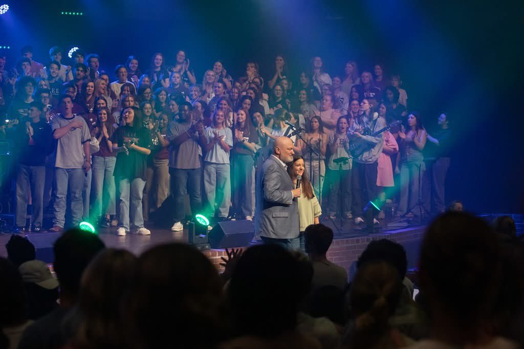 PhilCook111's tweet image. The past two months have been a whirlwhind. The past few days have been invigorating. And tomorrow is the first day of classes at @LeeU.

Tonya and I are grateful to serve our alma mater. Praying Jeremiah 29:12-13 for our campus. 

All gas, no brakes. In Jesus name.