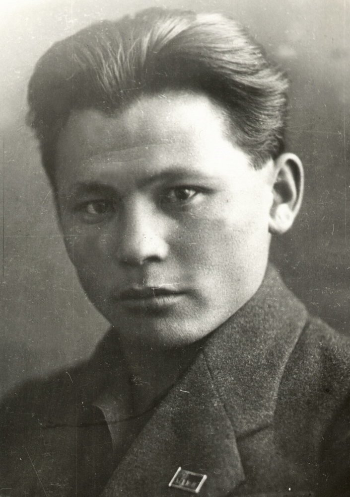 "Long live the victory of fascism throughout the world!"
- Maksim Amosëf, 1937