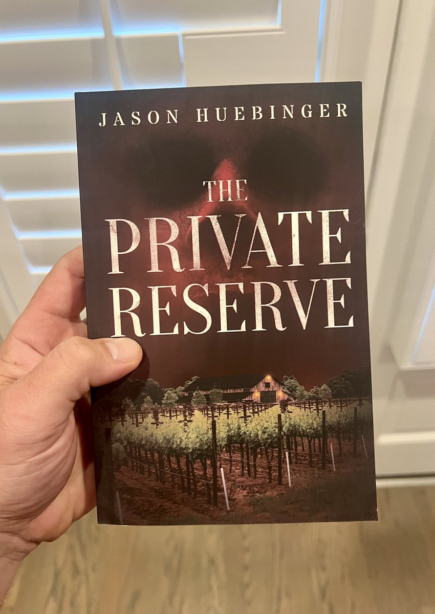 My second novel, THE PRIVATE RESERVE, is out in the world! It’s a murder mystery set amongst the picturesque backdrop of California Wine Country. If you’re into mystery, murder, or wine, check it out!
amazon.com/Private-Reserv…