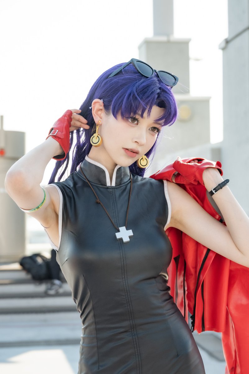 Jim_Sumire's tweet photo. ←C106                                                     C102→ 

色々進化した気がする！ 
#C106 #C106コスプレ #C106_cos https://t.co/pyb4tnTSzg