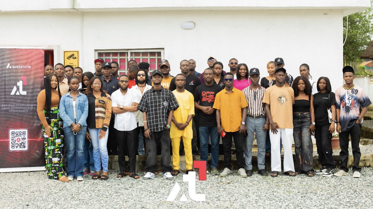 Team1 Nigeria 🇳🇬 (@avaxng) on Twitter photo The <a href="/AvaxTeam1/">Avalanche Team1</a> City Connect in Abak over the weekend.
We had a great time championing the 🔺doption with another visit to Abak. Lots to learn about Avalanche and becoming a part of the ecosystem.
Thanks to <a href="/John_dgreatestt/">Numero Uno🔺🔥🥷</a> for hosting this one. The <a href="/AvaxTeam1/">Avalanche Team1</a> City Connect in Abak over the weekend.
We had a great time championing the 🔺doption with another visit to Abak. Lots to learn about Avalanche and becoming a part of the ecosystem.
Thanks to <a href="/John_dgreatestt/">Numero Uno🔺🔥🥷</a> for hosting this one.
