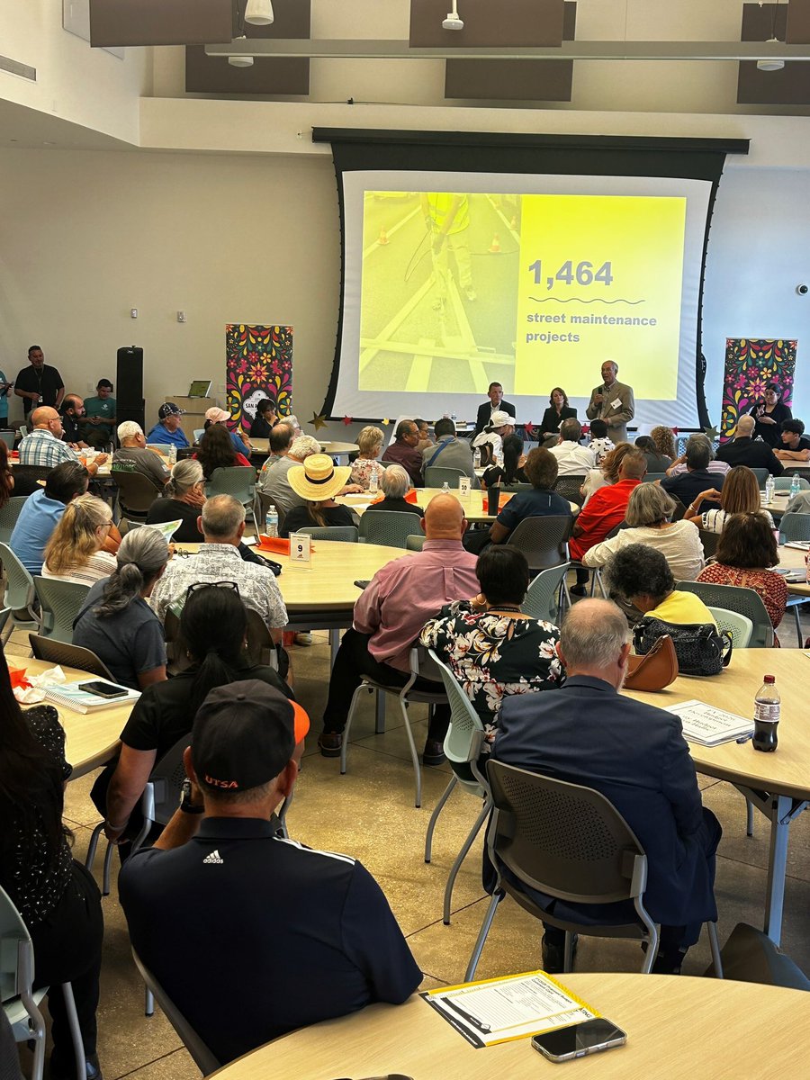 ✨It was a full house at Southside Lions Senior Center for last night’s District 3 budget town hall meeting.✨

📣Join the conversation!
🔗For a full list of meetings and locations: SA.gov/Budget