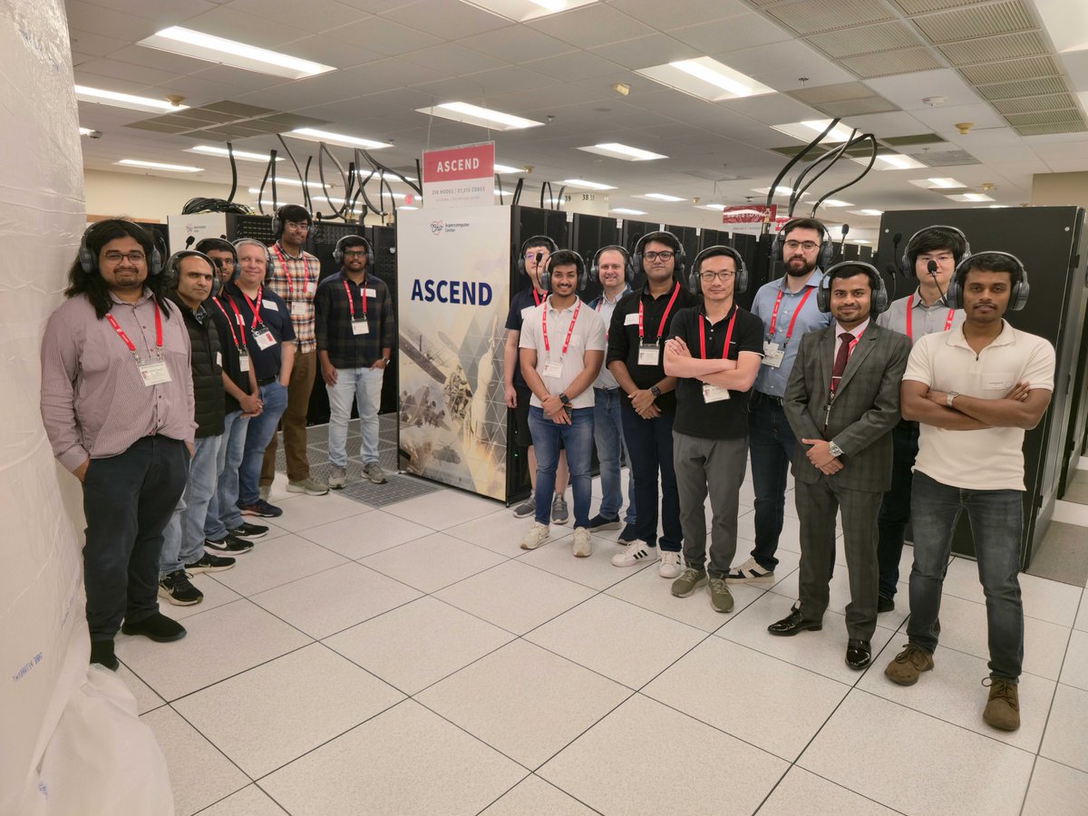 MVAPICH (@mvapich) on Twitter photo Many of our #MUG25 attendees wrapped up Day 1 yesterday with a tour of the server rooms at <a href="/osc/">Ohio Supercomputer Center</a> !! Many thanks to <a href="/osc/">Ohio Supercomputer Center</a> and <a href="/OhTechCo/">OH-TECH</a> for providing the tour every year!!
#MVAPICH #OSC #MPI #HPC #DataCenter #HPC_Clusters #Networking #DeepLearning #DPU #AI #ML Many of our #MUG25 attendees wrapped up Day 1 yesterday with a tour of the server rooms at <a href="/osc/">Ohio Supercomputer Center</a> !! Many thanks to <a href="/osc/">Ohio Supercomputer Center</a> and <a href="/OhTechCo/">OH-TECH</a> for providing the tour every year!!
#MVAPICH #OSC #MPI #HPC #DataCenter #HPC_Clusters #Networking #DeepLearning #DPU #AI #ML