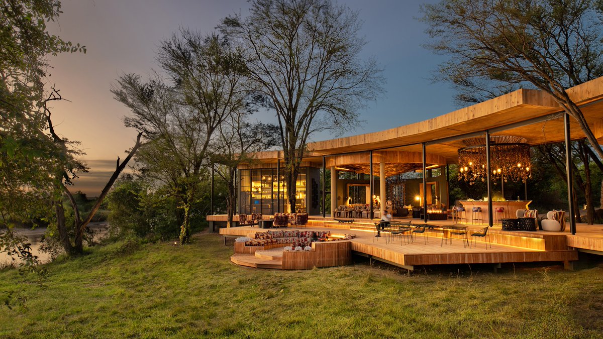 regional_airTZ's tweet photo. Escape the safari crowds.
Discover the exclusive Western Serengeti.
We fly you direct to the luxury lodges and pristine wilderness of #Grumeti & #Sasakwa. Your private paradise awaits.
πΈ@andbeyondgrumeti
#RegionalAirTanzania #LuxurySafari #TanzaniaUnforgettable #SafariReady https://t.co/QKn4jNQTba
