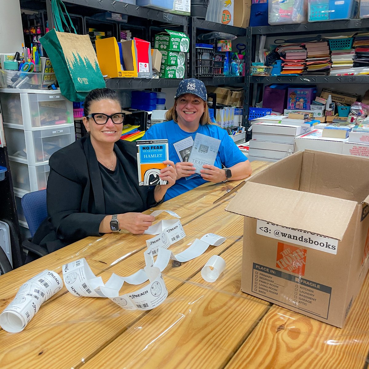 At the food bank of books, a voracious reader takes on a whole new meaning 📚😋. On August 5, Dollar Bank volunteers helped sort used book donations for The Big Free Bookstore at <a href="/REACHReads/">REACH INC.</a>. Thanks to our volunteers and REACH for bringing the gift of reading to every child. 💙