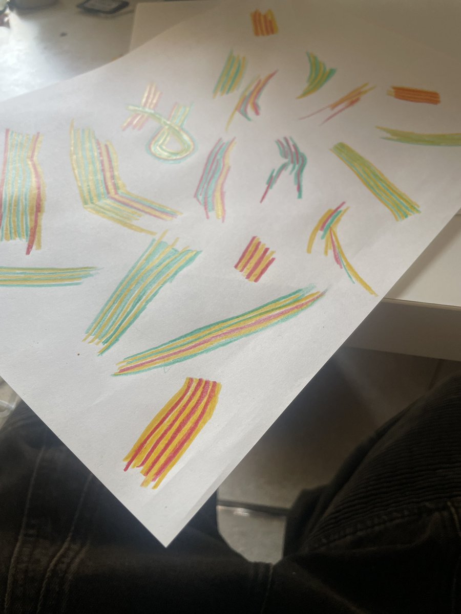 この日22日はフランスからガエタンさんを迎えるライブです。

国立の半島という場所は僕も壁塗りをしたこともある、とても素敵な場所です

飛び入りなどもあるかもです

画像は最近のドローイング