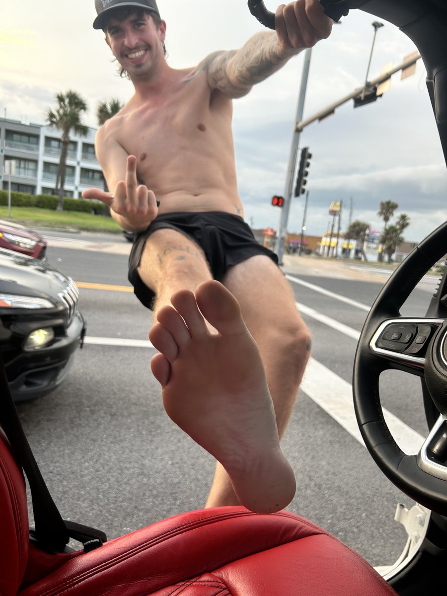 Morning losers good day yesterday at the beach and one of you needs to get my day started off right by sending for breakfast let’s say 30😈🥱 cash.app/customkingsdet…