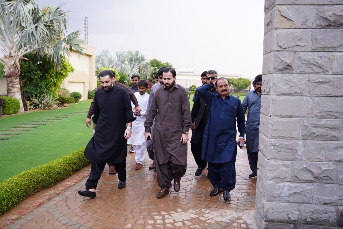 Rawal House (@rawal_house1) on Twitter photo Dated 19-08-2025
PPP MPA Malik Sikander Khan welcomed PPP leader <a href="/rawalsharjeel/">Rawal Sharjeel Memon</a> at Malik House Thano Ahmed Khan Dated 19-08-2025
PPP MPA Malik Sikander Khan welcomed PPP leader <a href="/rawalsharjeel/">Rawal Sharjeel Memon</a> at Malik House Thano Ahmed Khan