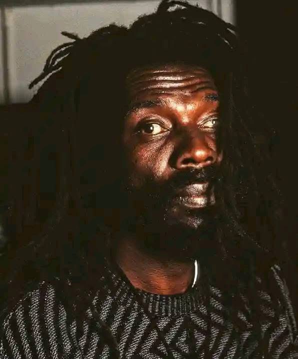 We remember Joseph Hill, lead vocalist of the harmony trio Culture, who died on this day in Berlin in the middle of a tour. One of reggae’s most recognisable voices, his music raised many reggae fans. A legacy that lives on. 

MIGHTY CULTURE 🔥