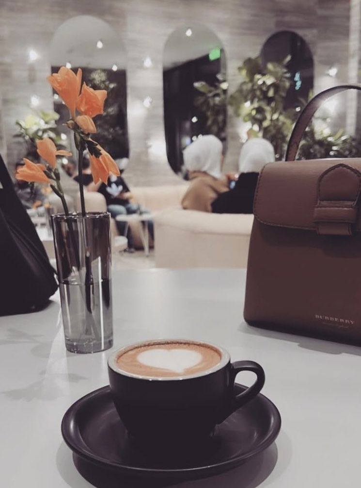 "ولا تحسبن حلو الكلام دوماً صادقاً
 ولا تصدقن إلا الذي بالأفعال يتكلم"
         ▪️▫️▪️▫️
حاول ترسم 
شخصية الشخص
بالموقف مو بالملامح
      ▫️▪️▫️▪️
سخر لي يالله من 
  يحمل لي الخير
      في ...
"قلبه وقوله وفعله"

#رساله_اليوم_لك 
#رساله_لمن_تحب