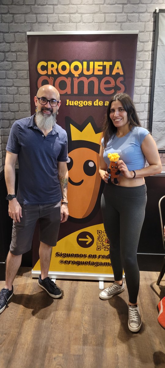 📢#Entrevista👇

Hablamos con José y Bea, responsables de la editorial Croqueta Games:

«Nuestra idea es acercar al público un producto que sea tan fiel a la idea del autor como sea posible»

2d6mag.es/entrevistas/19…

#juegos #juegosdemesa #juegosdeautor