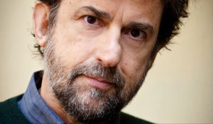 “Io credo nelle persone, però non credo nella maggioranza delle persone. Mi sa che mi troverò sempre a mio agio e d’accordo con una minoranza.” (dal film "Caro diario")

Nanni Moretti, nato il #19agosto 1953.