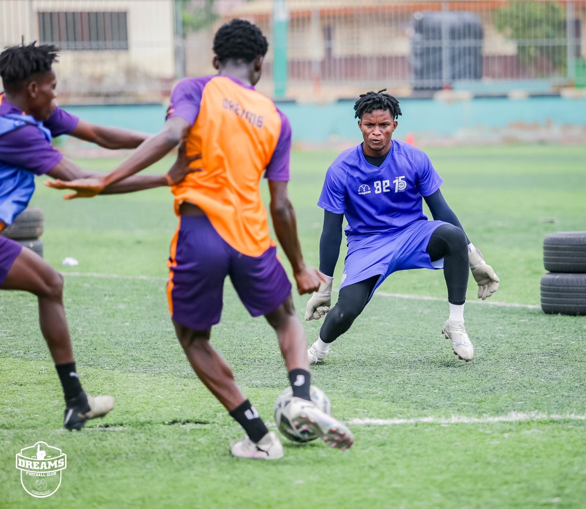 DreamsFootballC's tweet photo. Back to work 💪💪

#StillBelieve☝🏾💚 | #IGWT | #DFC15 https://t.co/OWcJQrHH7e