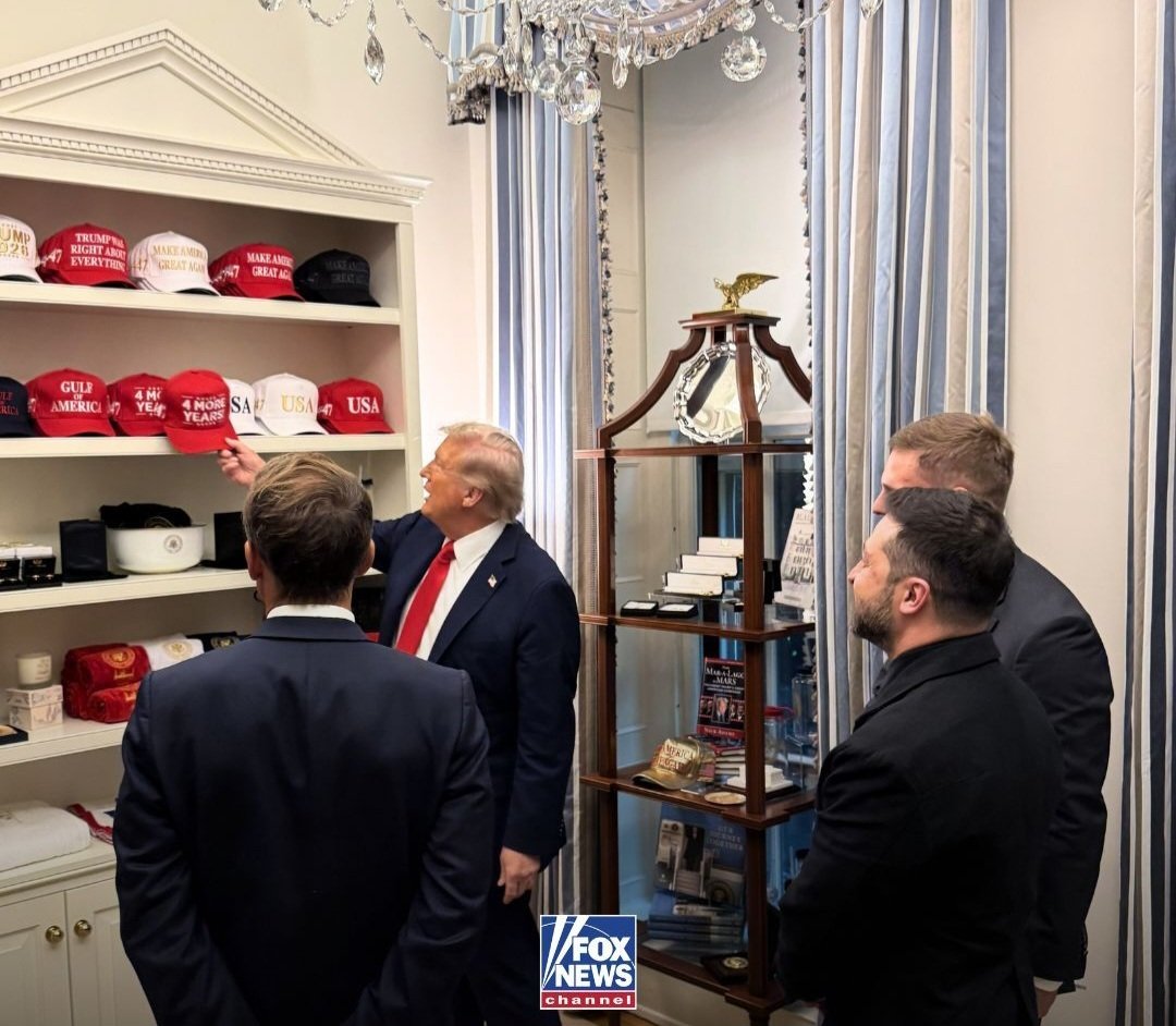 <a href="/GOP/">GOP</a> Real leadership in action when you're manager of the gift shop at Cracker Barrel.