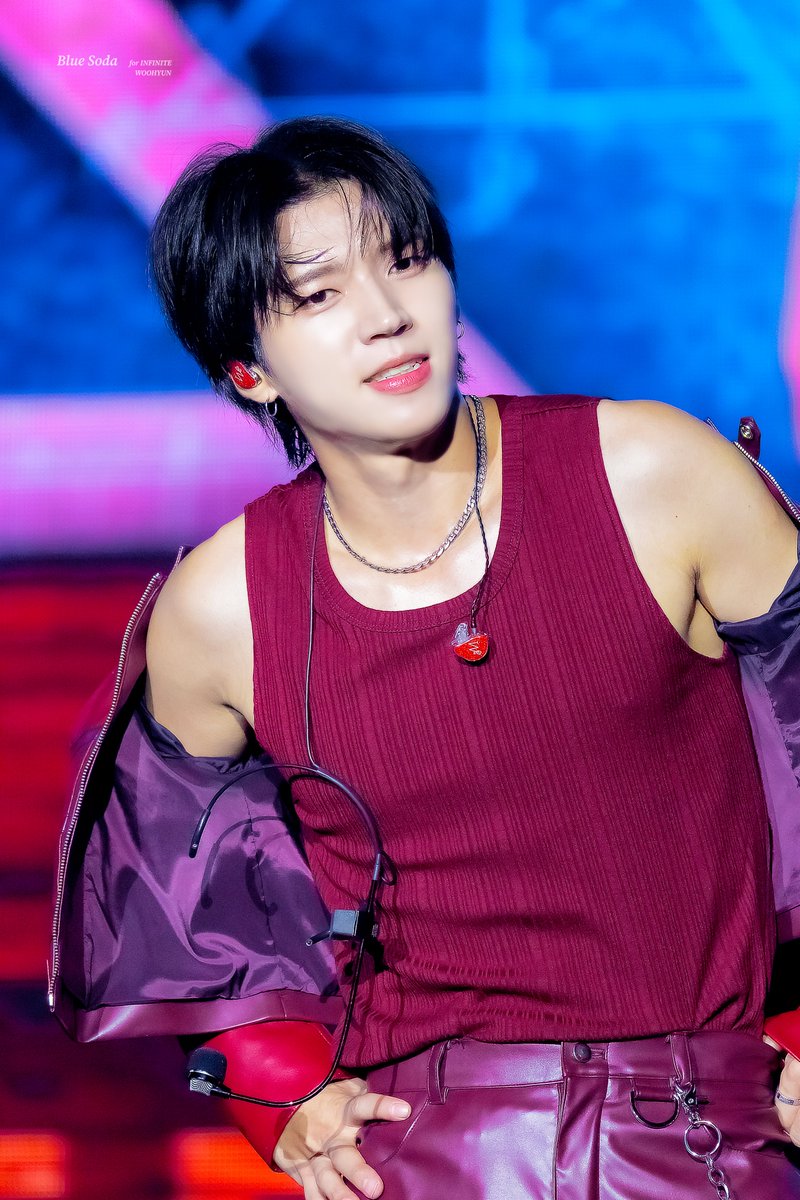 250816 식목일5

So hot....🔥😇

#남우현 #우현 #인피니트 #INFINITE #NAMWOOHYUN #WOOHYUN