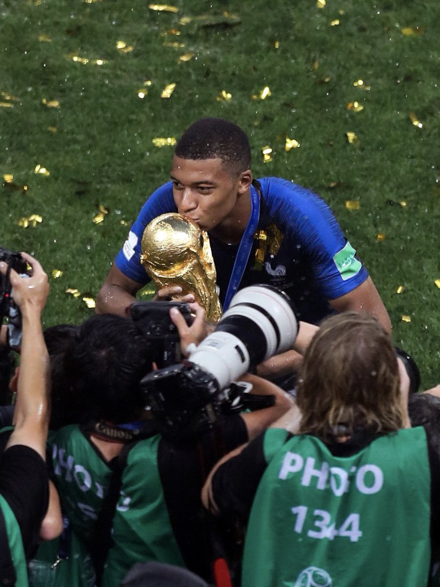 FIFAWorldCup's tweet photo. https://t.co/GaliHbN2nF