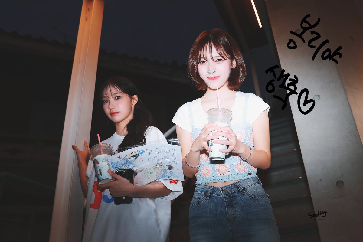 sty0819's tweet image. HAPPY BIRTHDAY TO MAY 💛 
#0819_나의영원한봄날메이
#메이 #MAY #리센느 #RESCENE