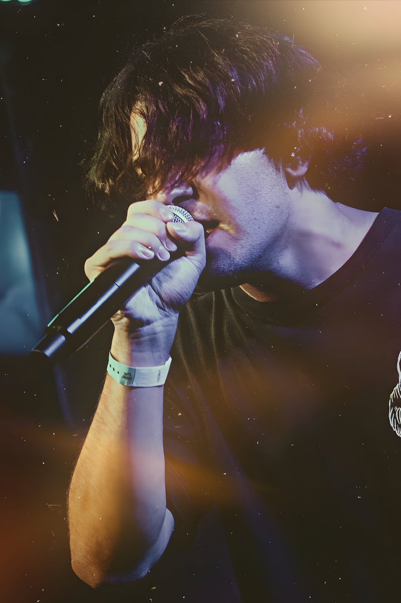 kaitlyn 📸 (@kaitlyndotjpg) on Twitter photo some more <a href="/thebandcensus/">The Band Census</a> pics for the tl because i’m stuck at work and itching to get back to editing some more <a href="/thebandcensus/">The Band Census</a> pics for the tl because i’m stuck at work and itching to get back to editing