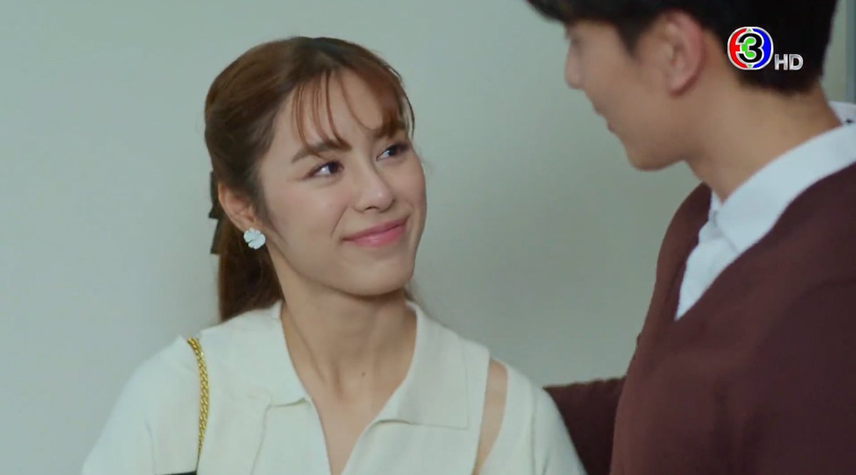 𝓓𝓮𝓼𝓽𝓲𝓷𝔂☘︎ 🎪 (@destiny_9pp) on Twitter photo ชมรอบที่ล้าน คือชอบมากจริงๆ คอสตูม mood&tone สถานที่ใดๆสวยหมดเลยย ฮือออ เลิฟมากกก นักแสดงสมบทบาท นักแสดง ทีมงาน ผู้จัดเก่งมากๆเลยค่ะ มามุงแสนรักกันเยอะๆนะคะทุกคน ละครสนุกพลาดไม่ได้สักวิเลยจริงๆ ส่งกำลังใจให้ทีมงาน นักแสดงทุกท่านเลยนะคะ 💖
MY IMPERFECT FAMILY EP7
#แสนรักEP7 ชมรอบที่ล้าน คือชอบมากจริงๆ คอสตูม mood&tone สถานที่ใดๆสวยหมดเลยย ฮือออ เลิฟมากกก นักแสดงสมบทบาท นักแสดง ทีมงาน ผู้จัดเก่งมากๆเลยค่ะ มามุงแสนรักกันเยอะๆนะคะทุกคน ละครสนุกพลาดไม่ได้สักวิเลยจริงๆ ส่งกำลังใจให้ทีมงาน นักแสดงทุกท่านเลยนะคะ 💖
MY IMPERFECT FAMILY EP7
#แสนรักEP7