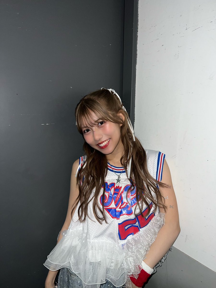 今日は #AMEFURASSHI Live