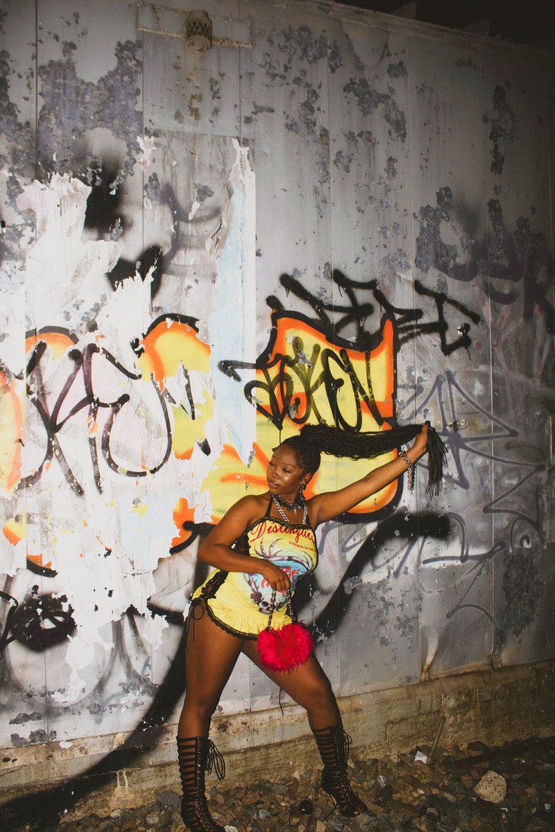 happy birthday to the queen (me)