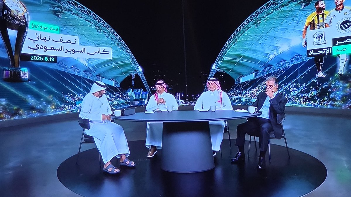 أعزائي في ثمانية
كل شي حلو ومقبول حتى الأن ألا الطاولة اللي تفشل 
<a href="/thmanyahsports/">رياضة ثمانية</a>