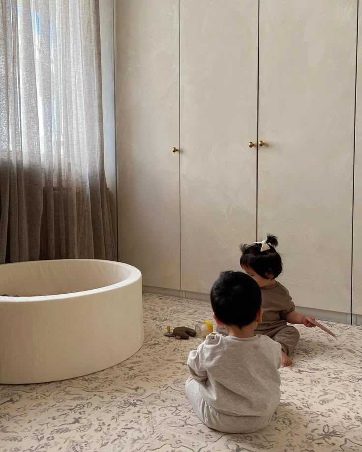 aesterics's tweet image. ㅤ
ㅤ
Bocils udah makin besar. 😔🤍🤍
ㅤ
ㅤ