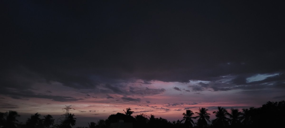 sudhar_dd7's tweet photo. World Photography Day! https://t.co/NyOXxG4j2Y
