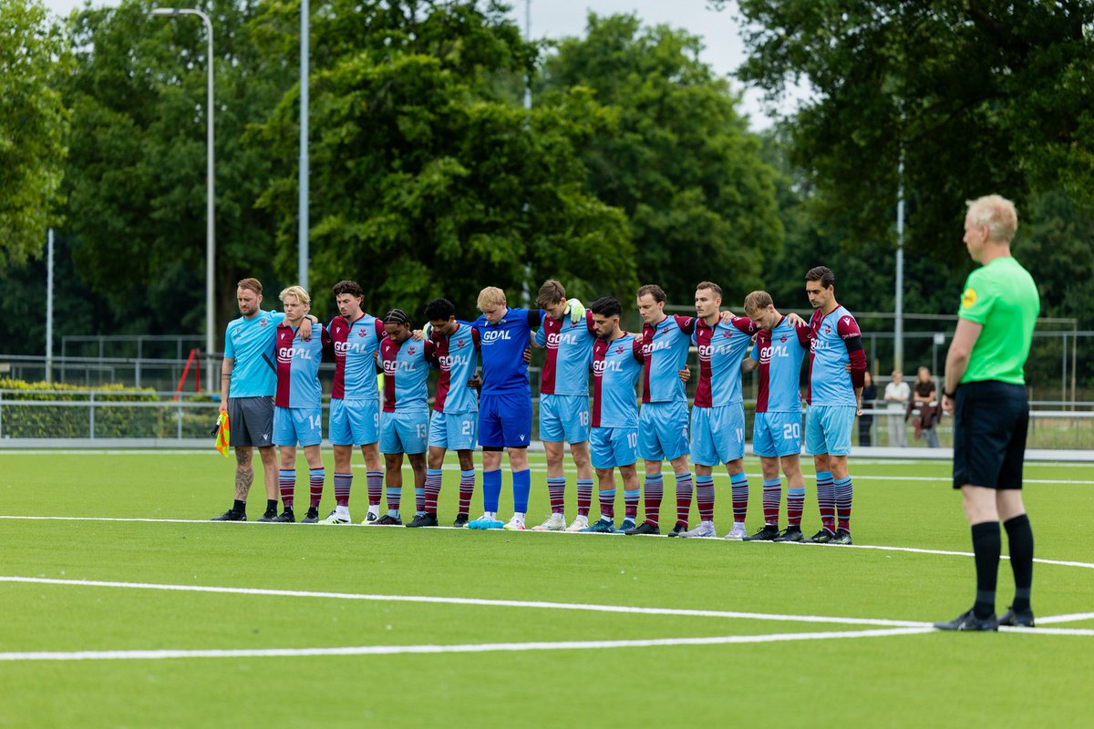 Afgelopen zaterdag begon de Pepe Cup met een minuut stilte ter nagedachtenis aan naamgever Pepe Jacomé.

❤️🩵

#Fcrdc