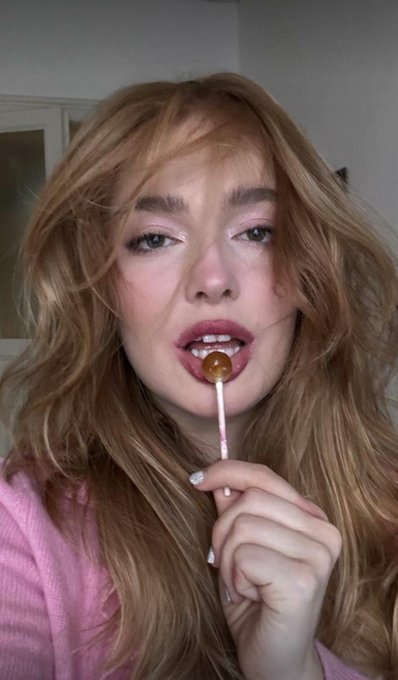 Watch Jia Lissa - PHD in Jiology's leaked NSFW photo on TwXstars