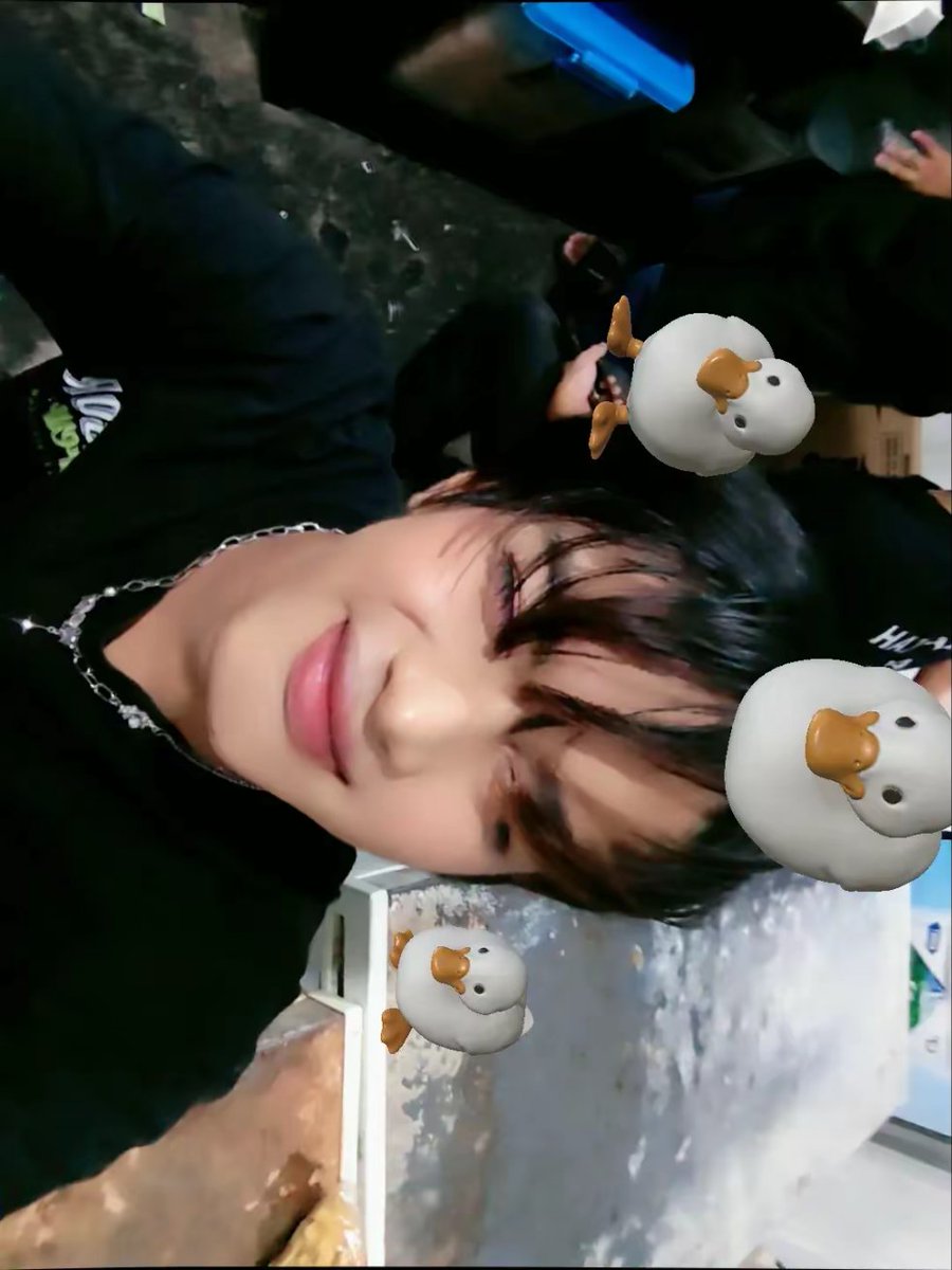 lagi kerja seng (misalny)