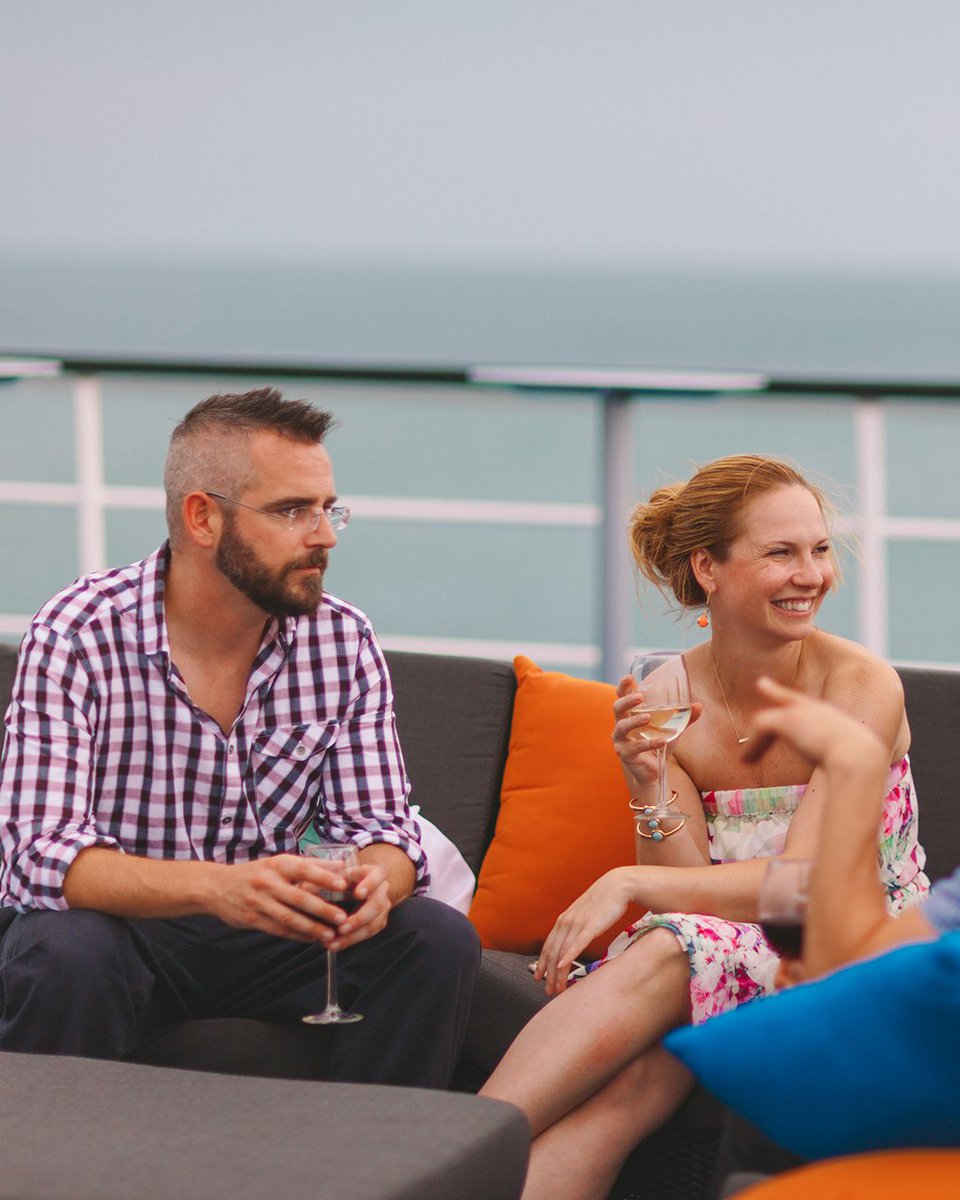 Navy Pier tweet media