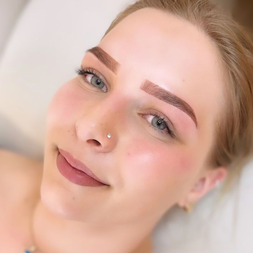 farbrows2022's tweet image. Why worry about makeup that smudges or fades? With our makeup tattoo services, you&apos;ll enjoy a polished look all day, every day. Book your consultation now to explore your options!
#MakeupTattoo
ashburnpermanentmakeup.com/about_us