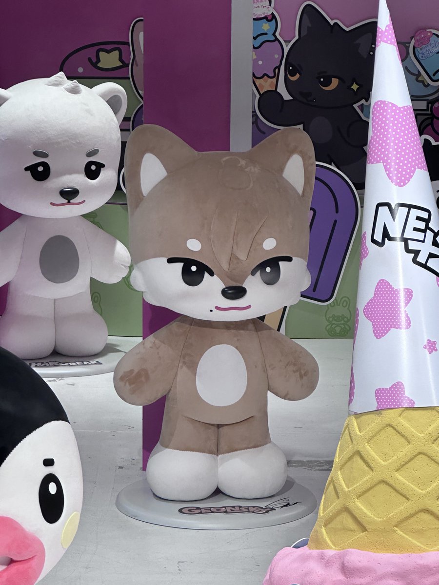 かわいいサインいっぱいになってる💖 #NEXZ #NEXZOO #1st_SCOOP