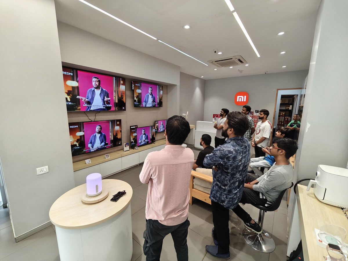 Xiaomi Fans Club Vadodara (@xfcvadodara) on Twitter photo XFC Vadodara went all out for the #Redmi15 5G Launch Party 🚀
📱 Hands-on excitement
🤝 Fans coming together with #PowerPlay energy
This is what Xiaomi community is all about ❤️
#XiaomiFans #XFCVadodara #Redmi15 #mAhABattery #Vadodara <a href="/RedmiIndia/">Redmi India</a> <a href="/pixelwithme/">Keerthan Kamath</a> XFC Vadodara went all out for the #Redmi15 5G Launch Party 🚀
📱 Hands-on excitement
🤝 Fans coming together with #PowerPlay energy
This is what Xiaomi community is all about ❤️
#XiaomiFans #XFCVadodara #Redmi15 #mAhABattery #Vadodara <a href="/RedmiIndia/">Redmi India</a> <a href="/pixelwithme/">Keerthan Kamath</a>